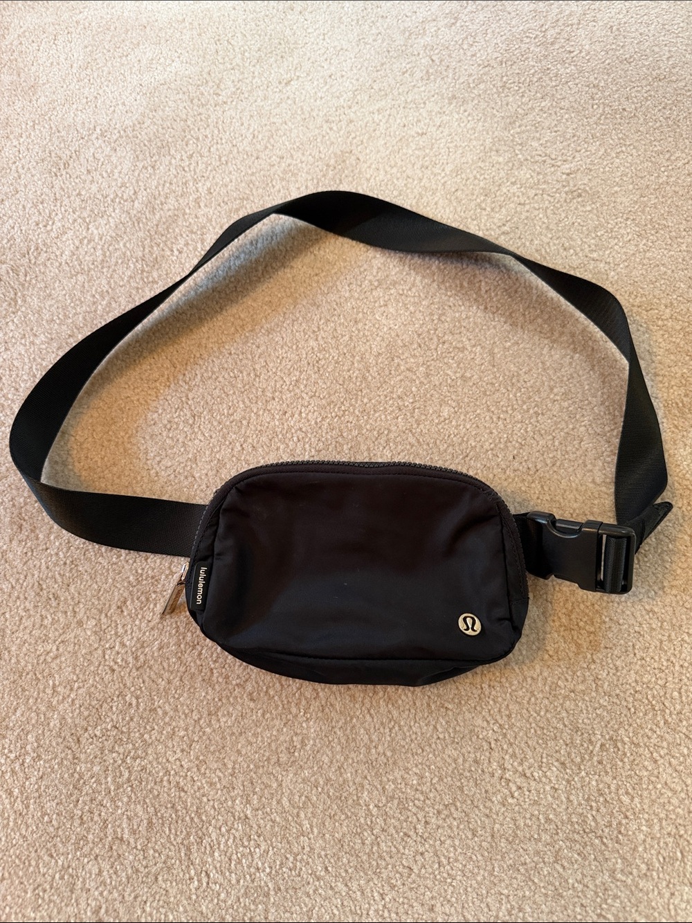 lululemon athletica Black Belt Bag